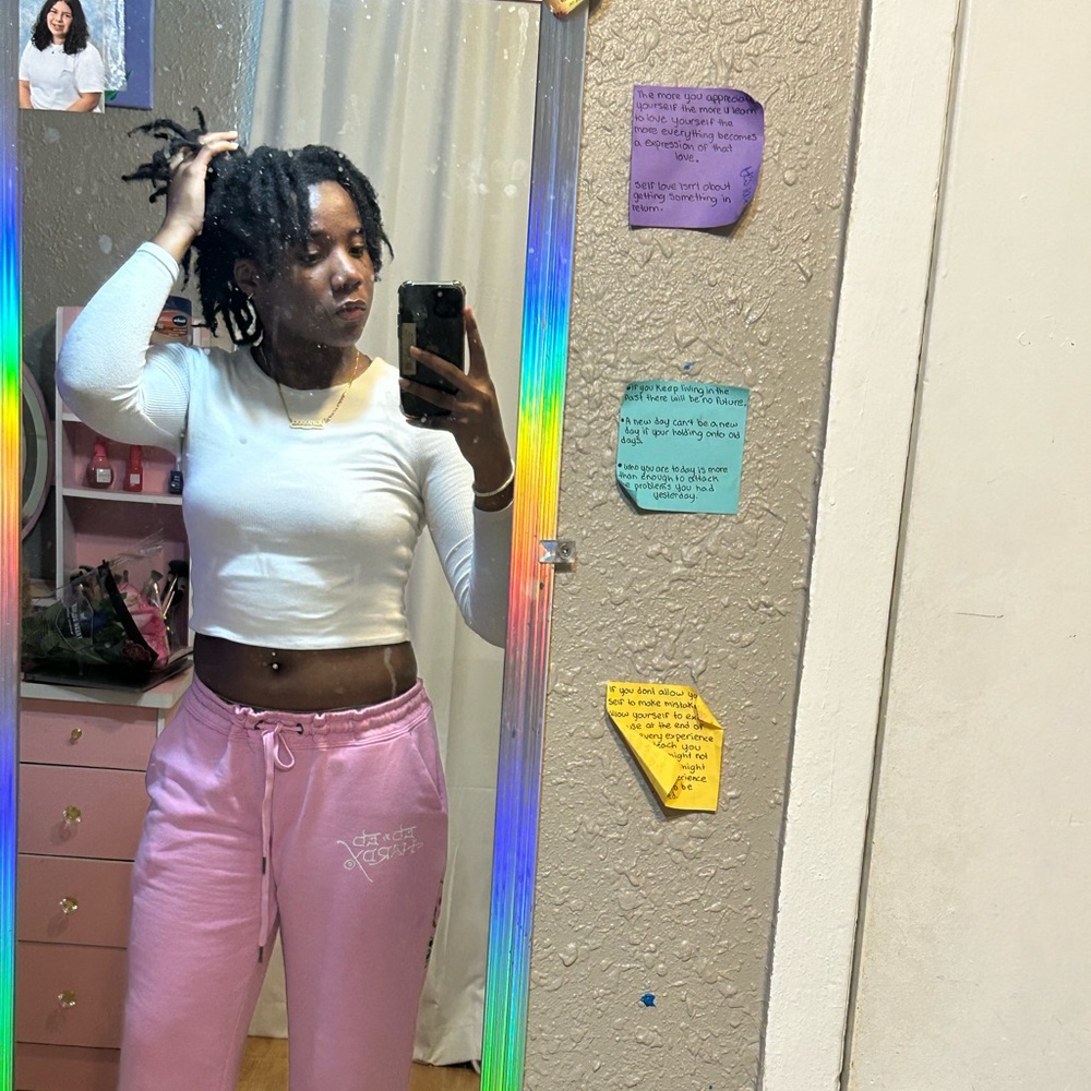 Meet your Posher, Tia